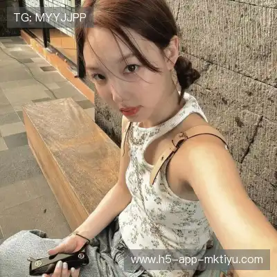 石珺胡